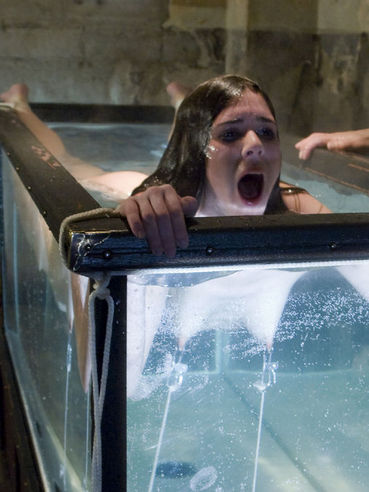 Isobel Wren Gets Her Tis And Pussy Punished Under Water In A Big Glass Tank